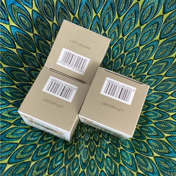 NEW Bundle of No7 Squalane capsules (3 Total) NIB - Picture 3 of 3